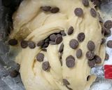 Foto del paso 2 de la receta: Cookies con chips de chocolate