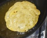 A picture of step 8 of Masaledar aloo puri.