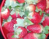 صورة لخطوة 1 من وصفة زبادو فراوله 🍓