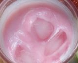स्ट्रॉबेरी दही की लस्सी (strawberry dahi ki lassi recipe in Hindi) रेसिपी चरण 4 फोटो