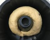 A picture of step 11 of Banana and Nutella bread.