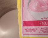 Foto del paso 1 de la receta: Atole de fresa (de sobrecito)
