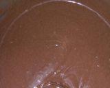 Foto langkah ke 6 dari resep Chocolate Chiffon Cake.