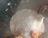 A picture of step 2 of Banana and Peach Shake 🍌 🍑.