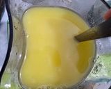 Foto langkah ke 2 dari resep Lime Pineapple Starfruit | Pressed Juice.