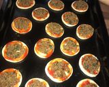 A picture of step 5 of Mini pizzas.