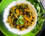 A picture of step 2 of Dry methi besan.