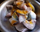 A picture of step 1 of Fish curry.