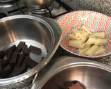 Foto del paso 1 de la receta: Tarta de galletas de 3 chocolates