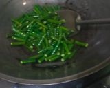 Foto langkah ke 4 dari resep Sambal Wortel Kacang Panjang.
