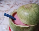 A picture of step 2 of Watermelon juice.