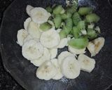 Foto del paso 1 de la receta: Ensalada de dos frutas!!