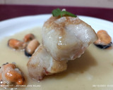 Foto del paso 5 de la receta: Filetes de gallineta con velouté de mejillones