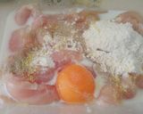 Foto langkah ke 1 dari resep Chicken katsu homemade.