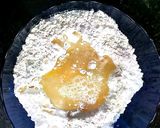 A picture of step 2 of Homemade Baked Chicken Empanada Dough.