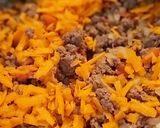 Foto del paso 3 de la receta: Pastel de carne con masa.
