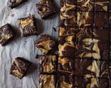 Foto langkah ke 7 dari resep Brownies Chewy dengan Cream Cheese.