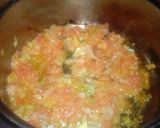 Foto del paso 3 de la receta: Tortilla con tomate y cebolla