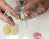 Une image de l'étape 3 de Kingyo (poisson rouge) Kanten; Wagashi.