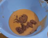 Foto langkah ke 3 dari resep Praline Travel Cake.