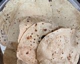 रोटी चीनी का चुरमा (roti cheeni ka churma recipe in Hindi) रेसिपी चरण 1 फोटो