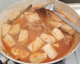 Foto langkah ke 10 dari resep Ayam Tempe Bumbu Merah.
