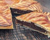 Une image de l'étape 12 de Galette des rois noisettes et chocolat.