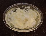 A picture of step 2 of Smoked Salmon Potato Cheese Crisps.