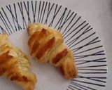 Foto langkah ke 5 dari resep Croissant Puff Pastry Praktis.