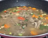 Foto langkah ke 10 dari resep Sop Iga Kambing.