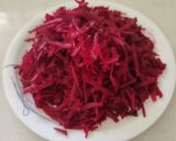 A picture of step 1 of Beetroot sabudana halwa.
