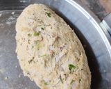 A picture of step 1 of Radish and Onion Paratha.