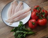 Foto langkah ke 1 dari resep Tomato tilapia 🍅.