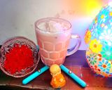 गुलाबी लस्सी विथ टूटी फ्रूटी आइसक्रीम(gulabi lassi with tutti frutti ice-cream recipe in Hindi) रेसिपी चरण 5 फोटो