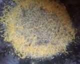 Foto langkah ke 8 dari resep Ayam Goreng Kremes.