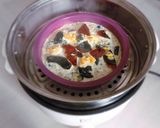 Hình bước làm 4 của món Chả TRỨNG hấp tam sắc