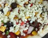 A picture of step 8 of Paneer Mix Veg Pizza Thin Crust.