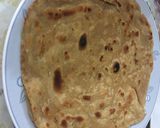 A picture of step 4 of Cutlets Paratha Roll.