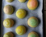 Foto langkah ke 7 dari resep Unicorn Rainbow Pastry Mooncake (Spiral Mooncake).