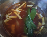 Foto langkah ke 2 dari resep Wedang jahe jeruk nipis.