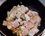 รูปขั้นตอนการทำที่ 3 ของ ไก่ผัดน้ำมันหอย