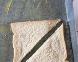 Foto langkah ke 5 dari resep Pizza Roti Tawar.