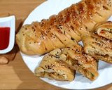 A picture of step 3 of Chicken Stuffed Bread...😋👌.