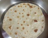 A picture of step 4 of Veg kathi Roll.