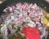 Foto langkah ke 5 dari resep Tumis cumi bumbu hitam.