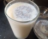 A picture of step 3 of Ice apple milkshake.