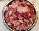 Csülökpörkölt főtt burgonyával recept fázis 1 fotója