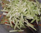 Foto langkah ke 2 dari resep Labu Siam Tempe Masak Santan.