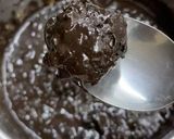 Foto langkah ke 4 dari resep Almond Chocolate Ball.