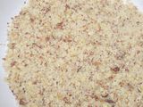 Hallaka kwabo (Groundnut milk candy)